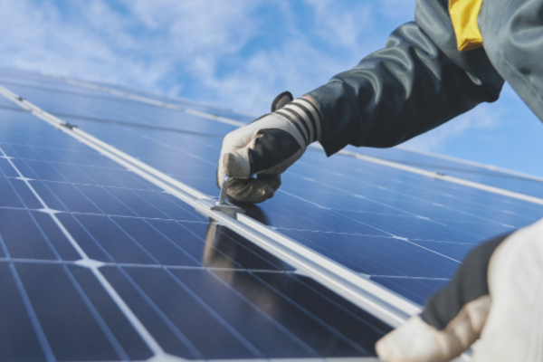 Panneaux photovoltaïques — EHC Metz partenaires